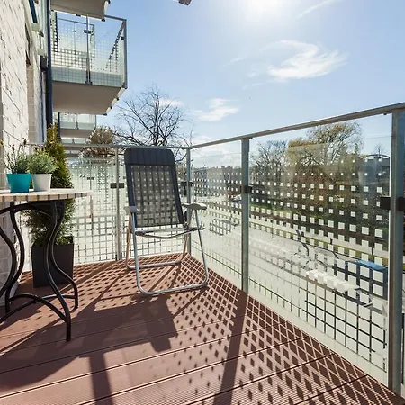 Apartament Muszelka Na Solnej Z Garazem Apartamento Kołobrzeg