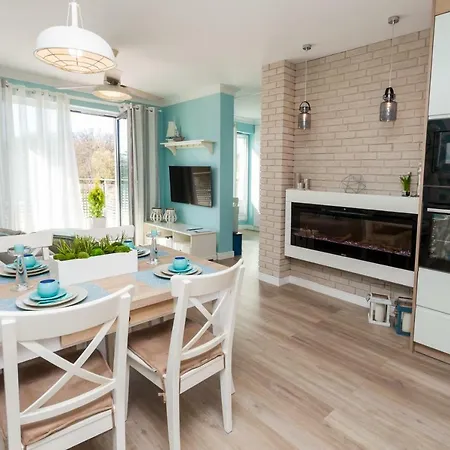 Apartament Muszelka Na Solnej Z Garazem 아파트 코워브제크