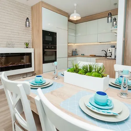 Apartament Muszelka Na Solnej Z Garazem コウォブジェク
