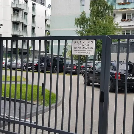 Apartament Muszelka Na Solnej Z Garazem アパート *